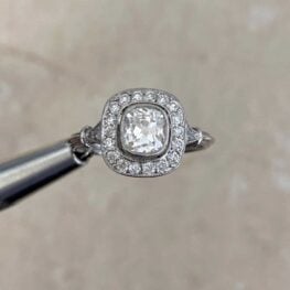 Matera Ring with an openwork filigree