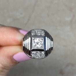 Transitional Cut Diamond Ring Circa 1940 14536 F5