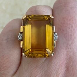 retro era vintage lorient ring from 1940 featuring a 30.08 carat citrine