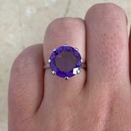 Tonnelle Ring featuring a 4.69 carat round-cut amethyst